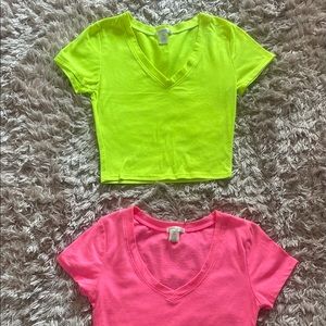 Colorful crop top v neck tees